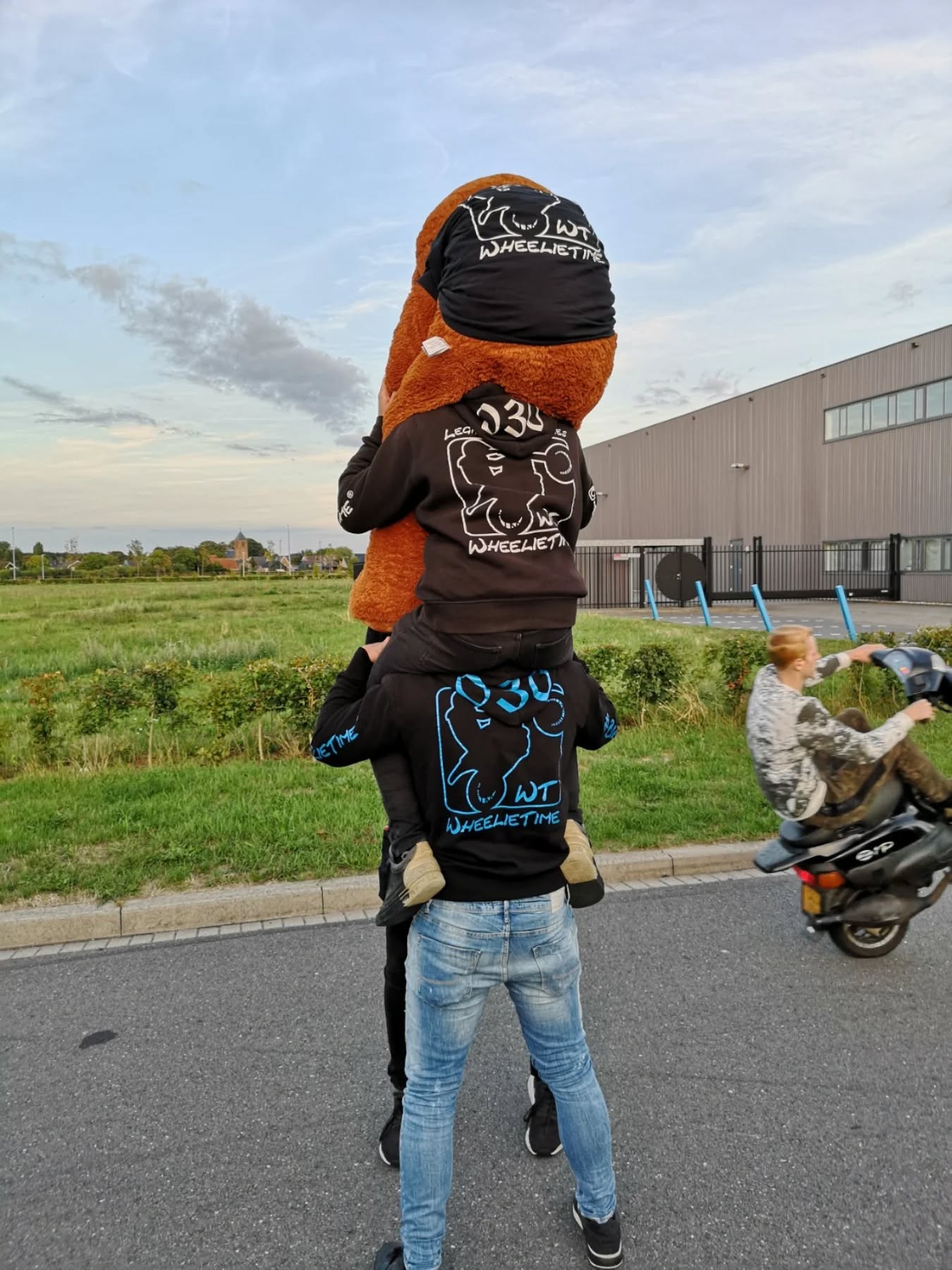 WheelieTime Tower 🔥🔥

www.WheelieTime.com
#WheelieTime