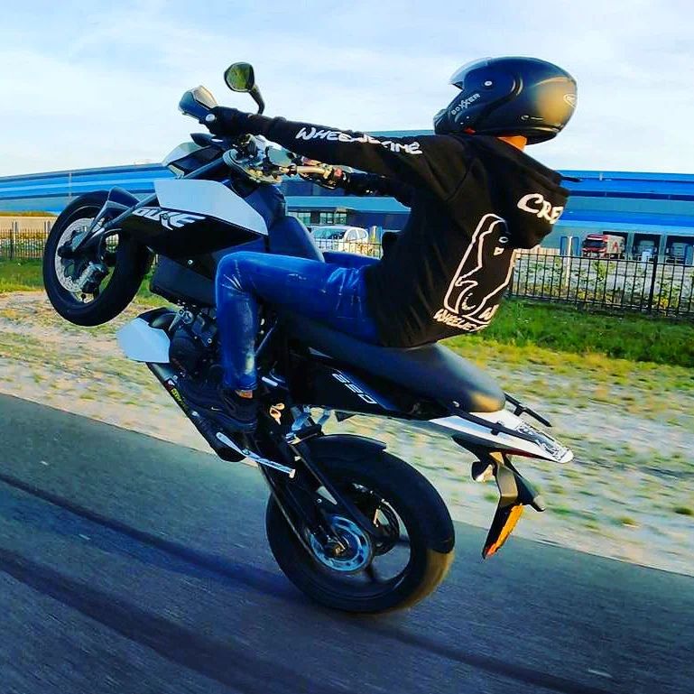Mr. @jessemaluku At Work
www.WheelieTime.com